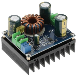 ELEVADOR DE VOLTAJE 10A 600W